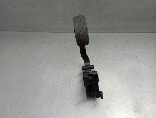 Pedal acelerador RENAULT Megane IV (B9A/M_)