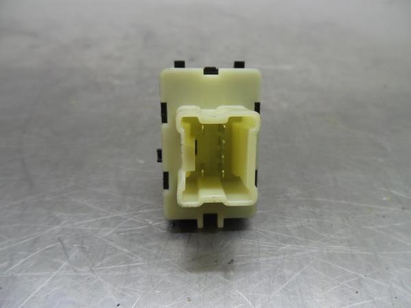 Mando / interruptor elevalunas delantero derecho RENAULT Clio IV Grandtour (KH_) Imagem-2