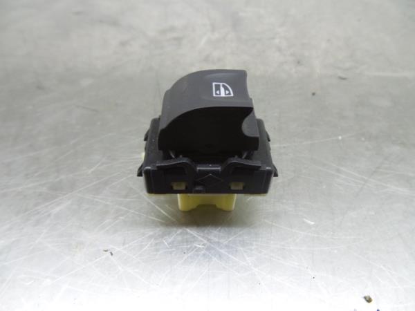 Mando / interruptor elevalunas delantero derecho RENAULT Clio IV Grandtour (KH_) Imagem-1
