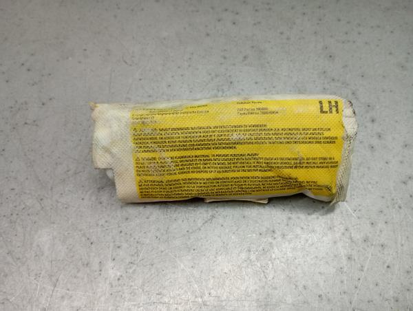 Airbag banco esquerdo TOYOTA Yaris (_P9_) Imagem-1