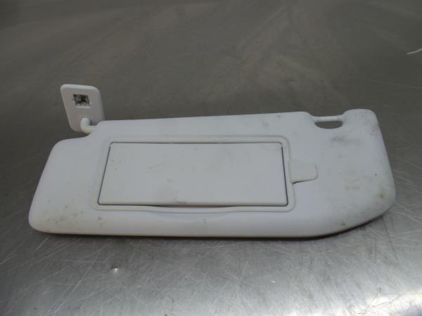 Pála de sol esquerda PEUGEOT 208 Imagem-1