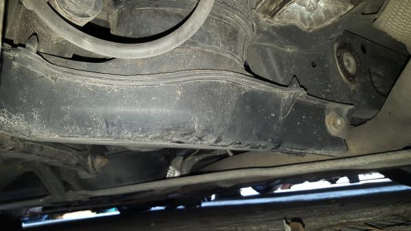 Braccio di sospensione posteriore sinistro MERCEDES-BENZ CLS Shooting Brake (X218)