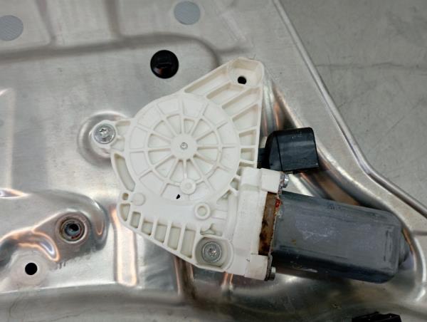 Elevador vidros trás esquerdo MERCEDES-BENZ CLS Shooting Brake (X218) Imagem-2