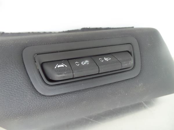 Commande / interrupteur multifonctions RENAULT Captur II