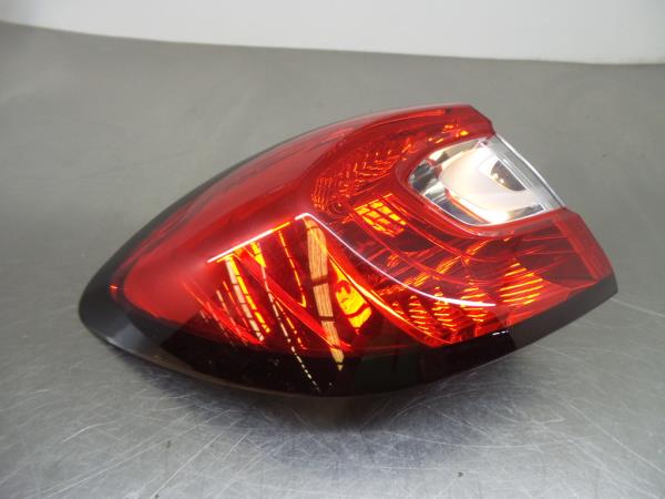Feu arrière Gauche RENAULT Captur (J5_)