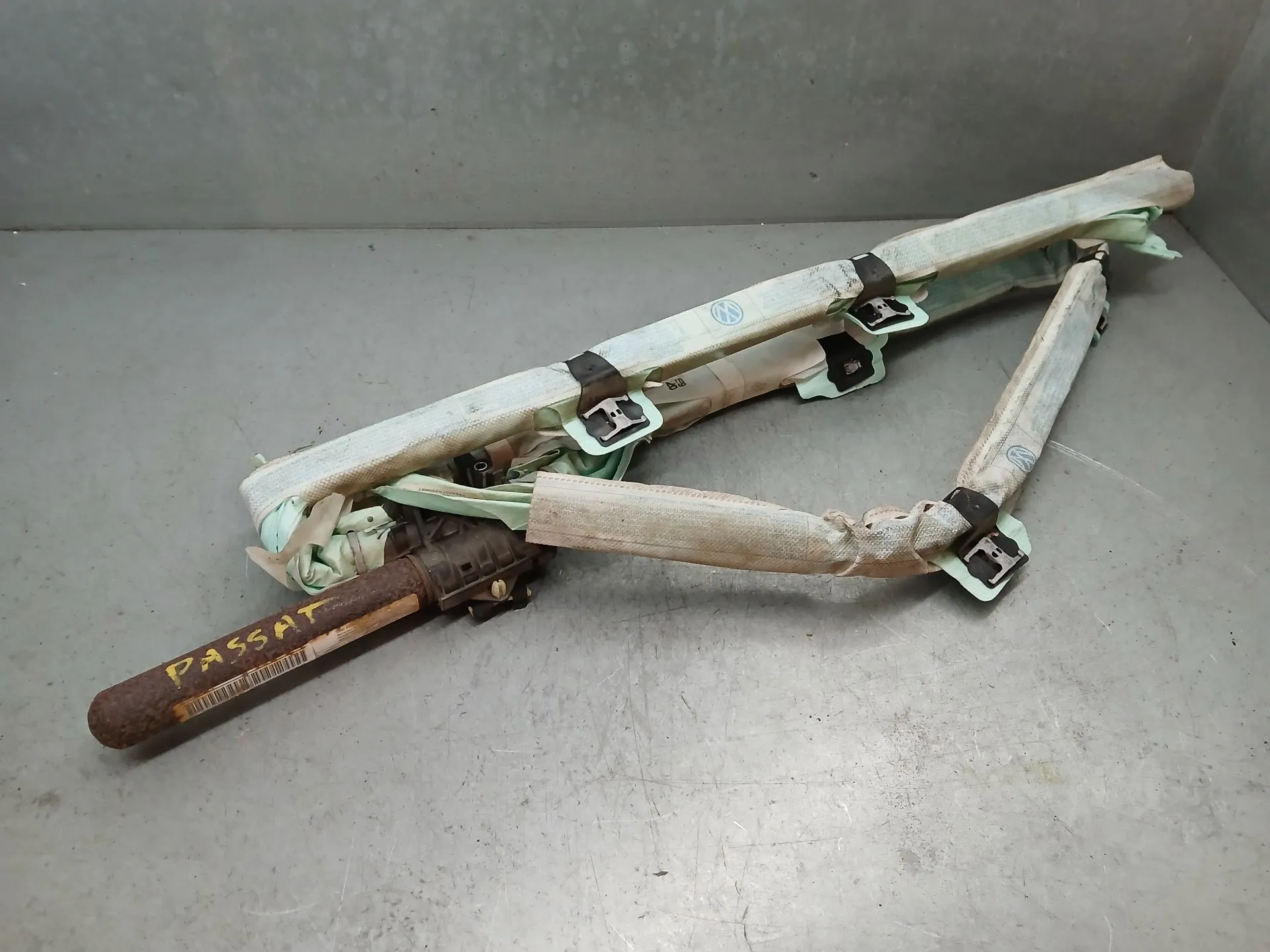 Airbag Rideau Guache VOLKSWAGEN Passat Variant (365) Imagem-1