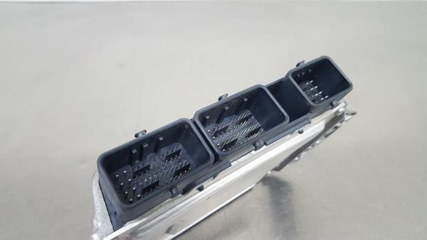 Centralina motor / ECU RENAULT Megane II CC (EM0/1_) Imagem-1