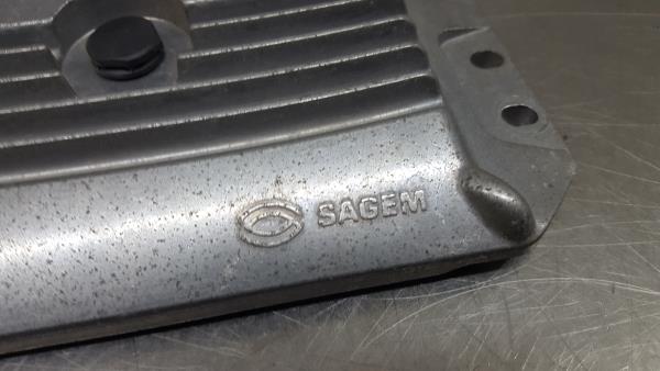 Centralina motor / ECU RENAULT Megane II CC (EM0/1_) Imagem-3