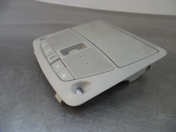 Front seat light RENAULT Alaskan Imagem-1