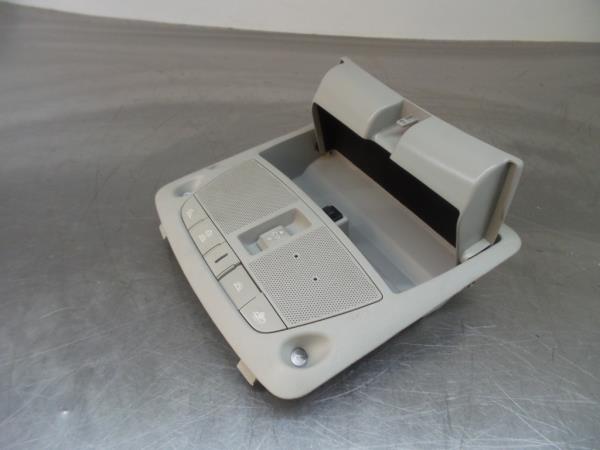 Front seat light RENAULT Alaskan Imagem-2
