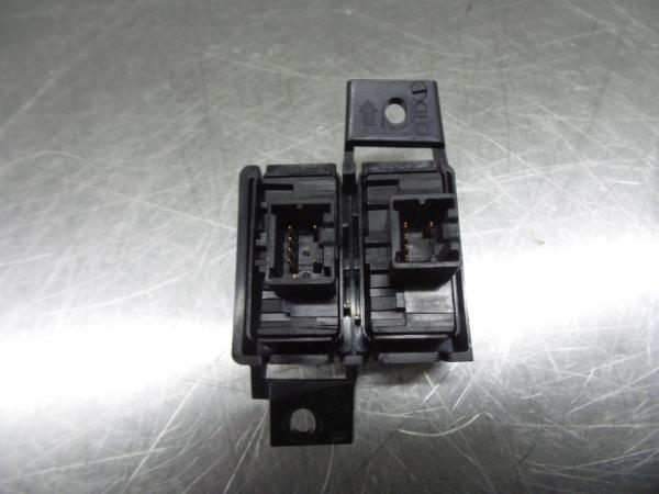 Commande / interrupteur multifonctions RENAULT Alaskan Imagem-1