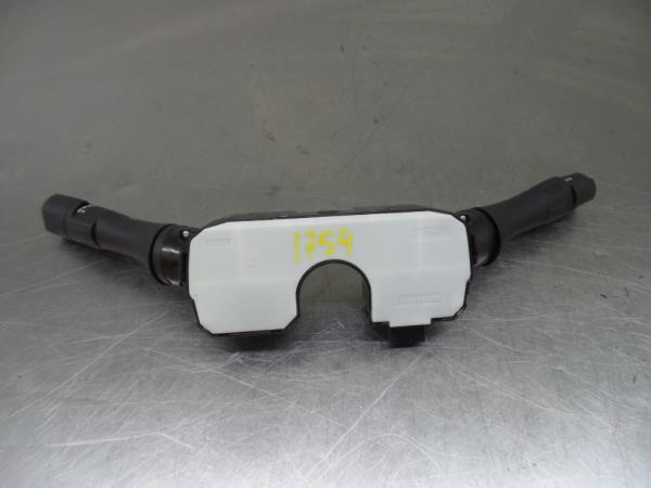 Conjunto / manetes de luzes e limpa vidros RENAULT Alaskan Imagem-3