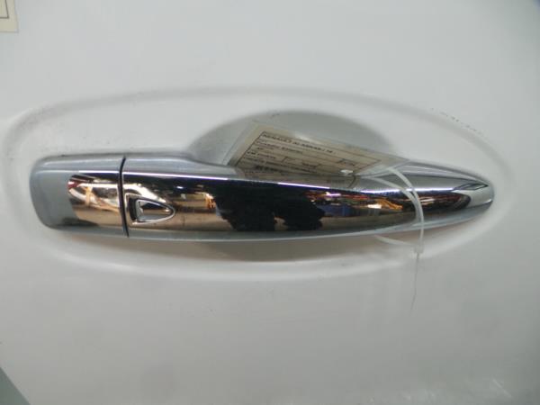 Puxador porta frente direita RENAULT Alaskan