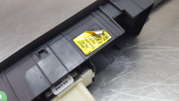 Mando / interruptor elevalunas delantero derecho RENAULT Captur (J5_) Imagem-2