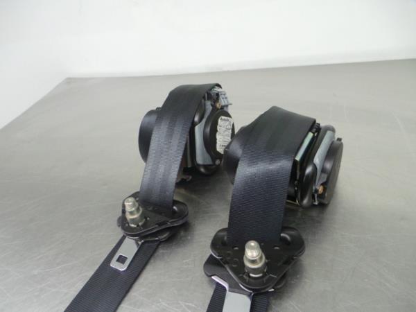 Right front seatbelt pretensioner DACIA Duster (HS_) Imagem-1