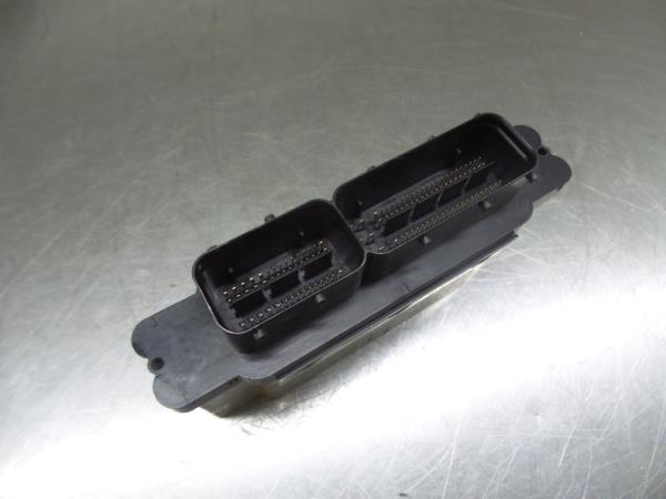 Centralina motor / ECU VOLKSWAGEN Polo (6R, 6C) Imagem-2