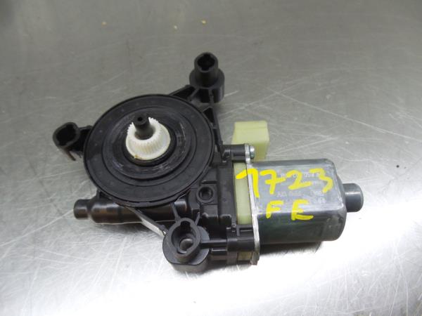 Moteur lève-vitre avant gauche VOLKSWAGEN T-Roc (A11)