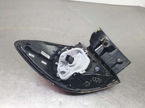Right Tail light RENAULT Captur (J5_) Imagem-3
