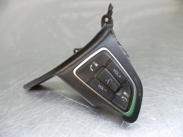 Comandi al volante FORD Focus III
