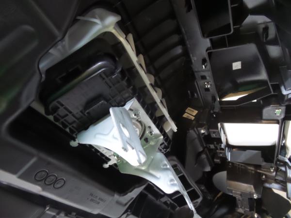 Airbag passageiro NISSAN Micra V (K14)