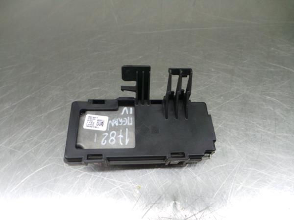 Cámara delantera RENAULT Megane IV (B9A/M_) Imagem-1