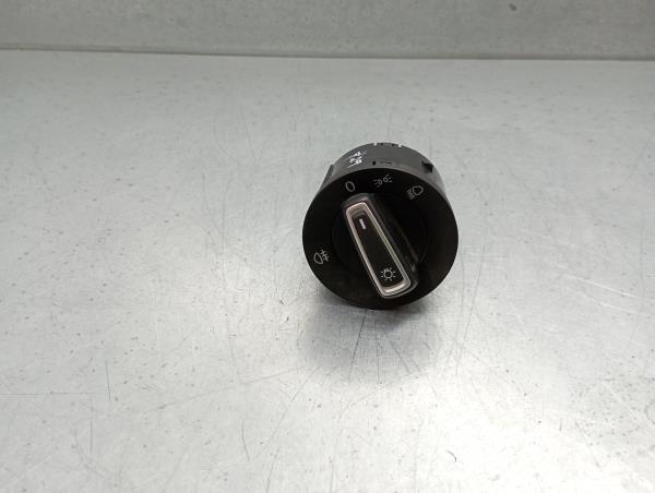 Light switch VOLKSWAGEN Polo (6R, 6C)