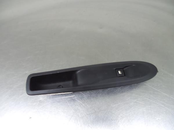 Mando / interruptor elevalunas delantero derecho CITROËN DS4 (NX_)