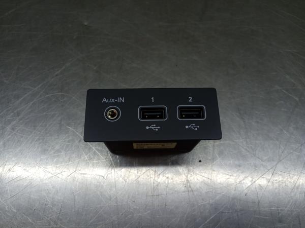 Porta Ingresso USB / AUX / iPod RENAULT Captur II
