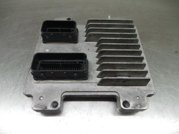 Centralina motor / ECU OPEL Corsa E