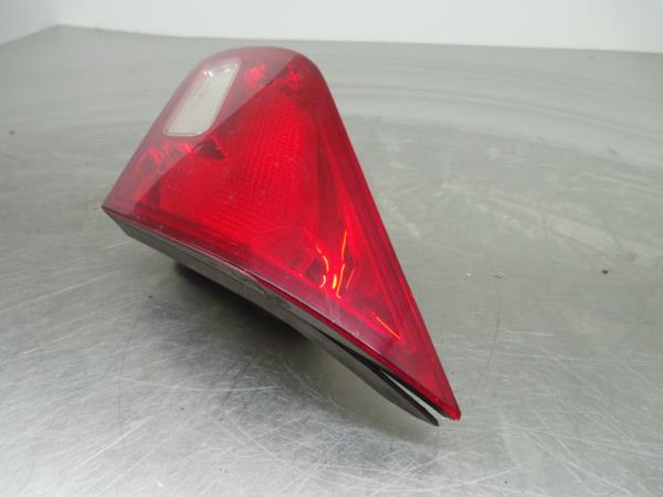 Feu de coffre Droite OPEL Astra J Imagem-2