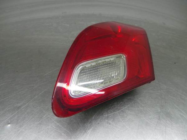 Feu de coffre Droite OPEL Astra J Imagem-1