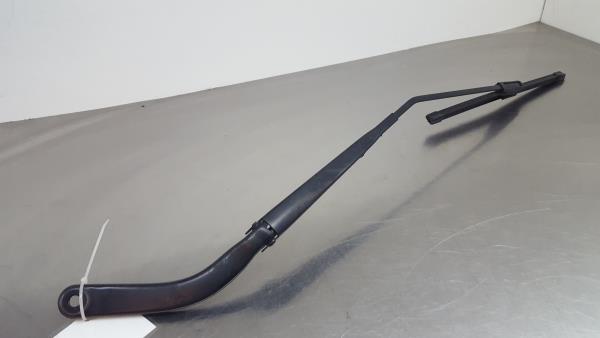 Windscreen wiper arm Right front SMART ForFour (453)