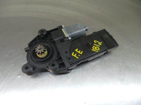 Motore alzacristallo anteriore sinistro RENAULT Megane III (BZ0_)
