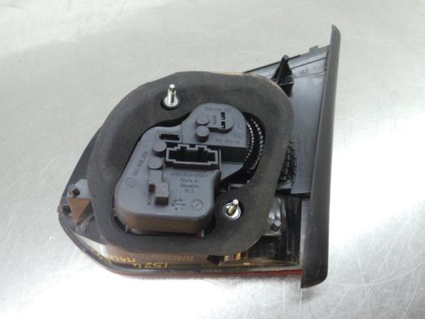 Feu de coffre Gauche VOLKSWAGEN Golf VI (5K1) Imagem-2