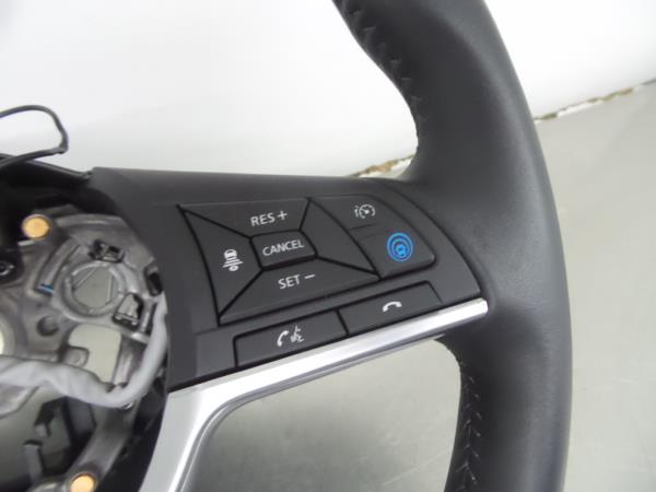Volante NISSAN Qashqai II (J11) Imagem-2