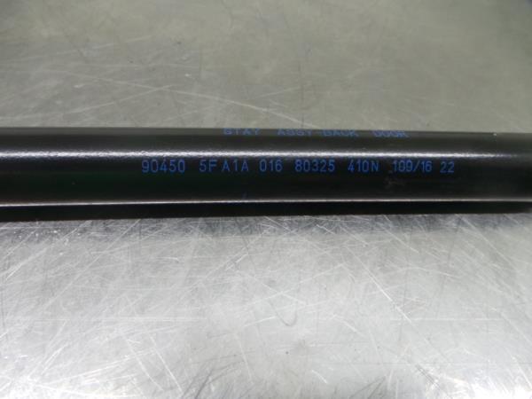 Amortecedor da mala NISSAN Micra V (K14) Imagem-1