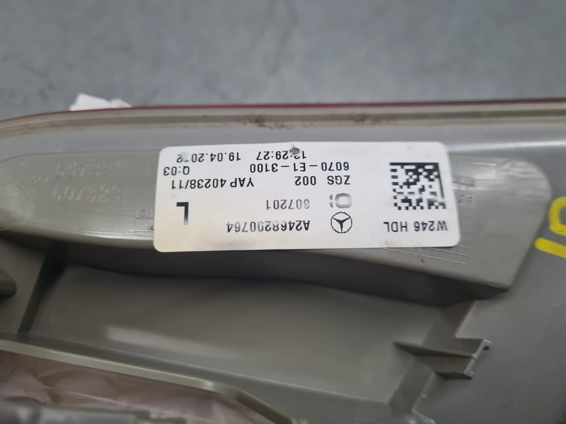 Feu de coffre Gauche MERCEDES-BENZ Classe B (W246, W242) Imagem-3