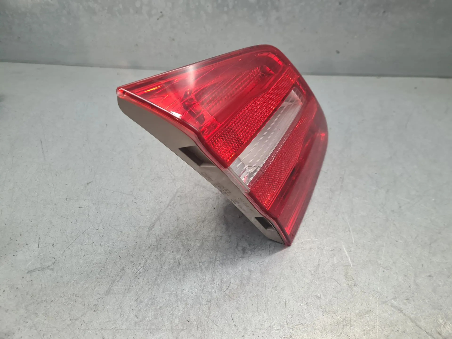 Feu de coffre Gauche MERCEDES-BENZ Classe B (W246, W242) Imagem-2