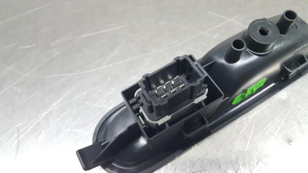 Comando / interruttore alzacristallo posteriore destro RENAULT Clio III (BR0/1, CR0/1) Imagem-2