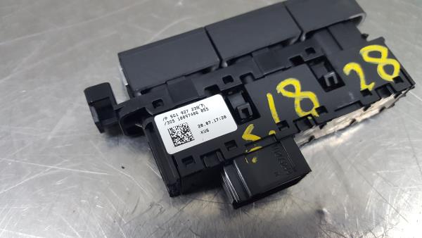 Multifunction control VOLKSWAGEN Golf VII (5G1, BQ1, BE1, BE2) Imagem-1