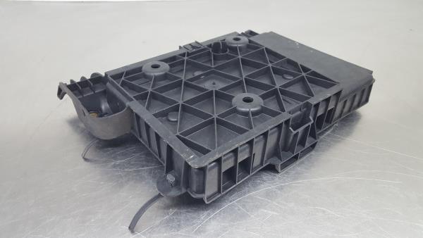 Base / caixa da bateria RENAULT Megane II CC (EM0/1_) Imagem-2