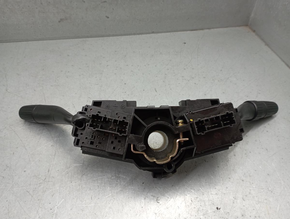 Mando de luces y limpia parabrisas HONDA Civic VII Hatchback (EU_, EP_, EV_) Imagem-4