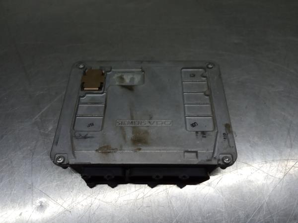 Centralina motor / ECU VOLKSWAGEN Polo (6R, 6C)