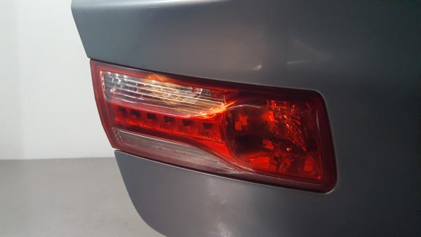 Feu de coffre Gauche RENAULT Laguna Coupé (DT0/1)