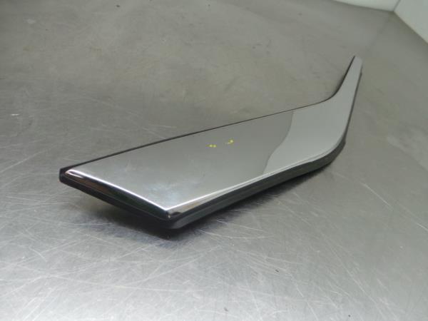 Modanatura pannello sinistro RENAULT Captur II Imagem-1
