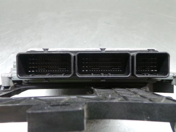 Centralina motor / ECU RENAULT Megane IV (B9A/M_) Imagem-2