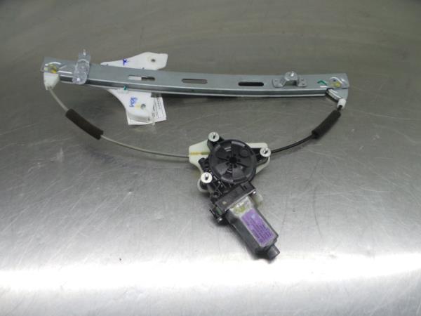 Elevador vidros trás esquerdo HYUNDAI i20 (GB)