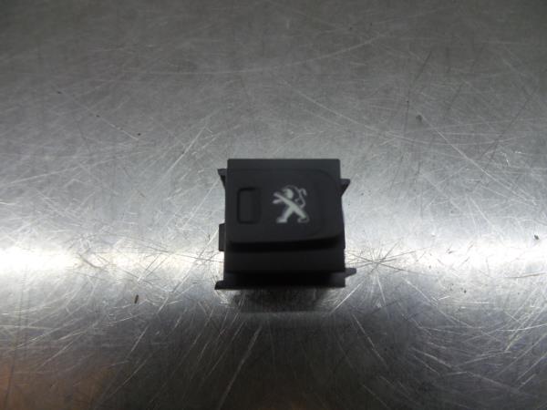 Multifunction control PEUGEOT 3008 II (M_)