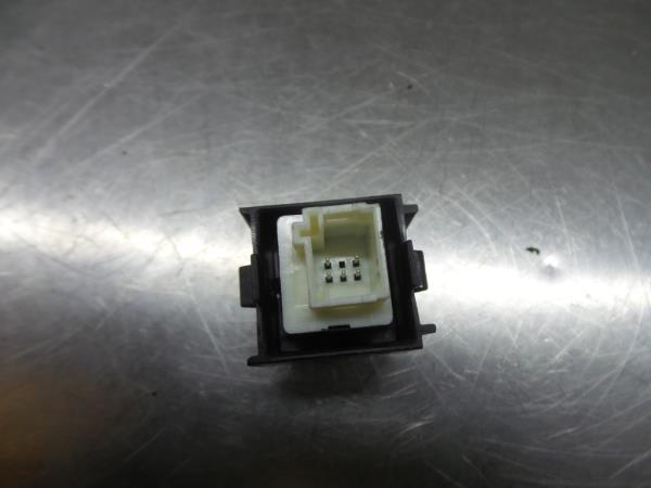 Commande / interrupteur multifonctions PEUGEOT 3008 II (M_) Imagem-2