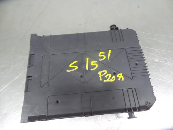 Caixa fusíveis / SAM / BSI PEUGEOT 208